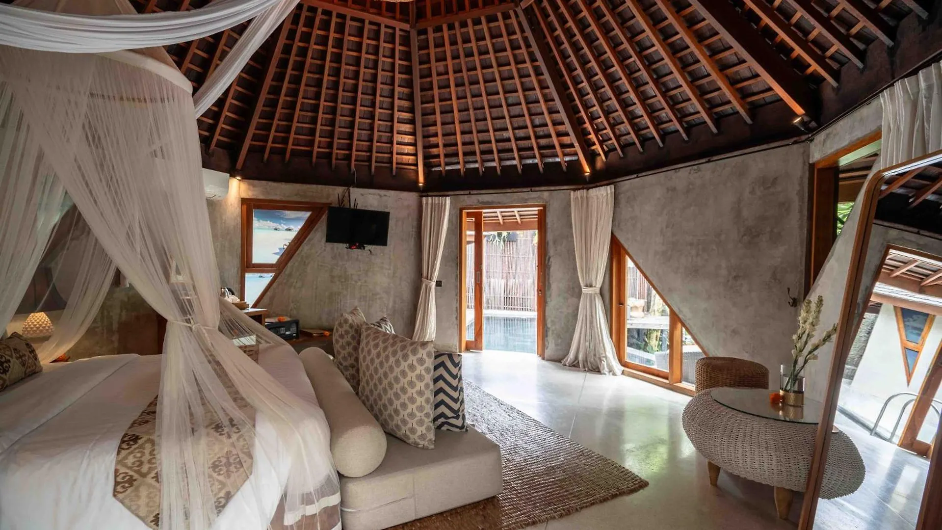 The Sender Pool Suites Ubud Indonesië