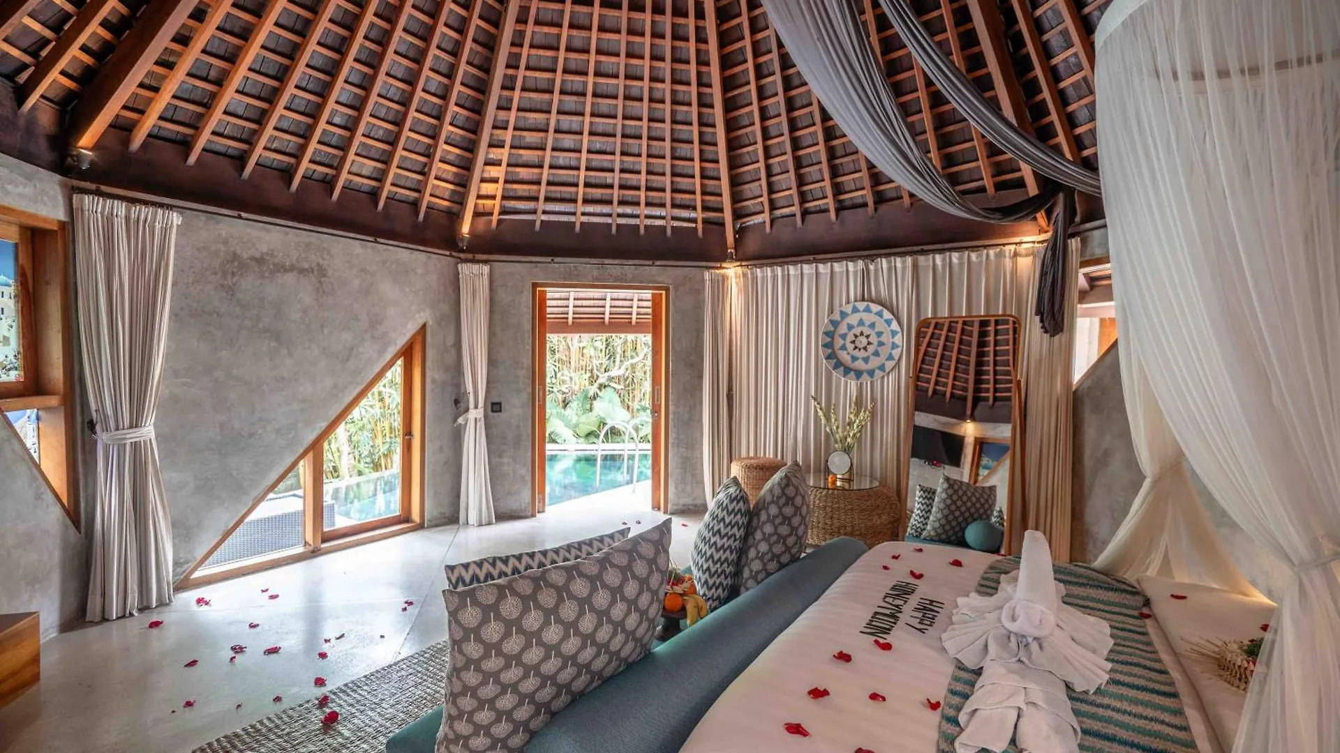 The Sender Pool Suites Ubud